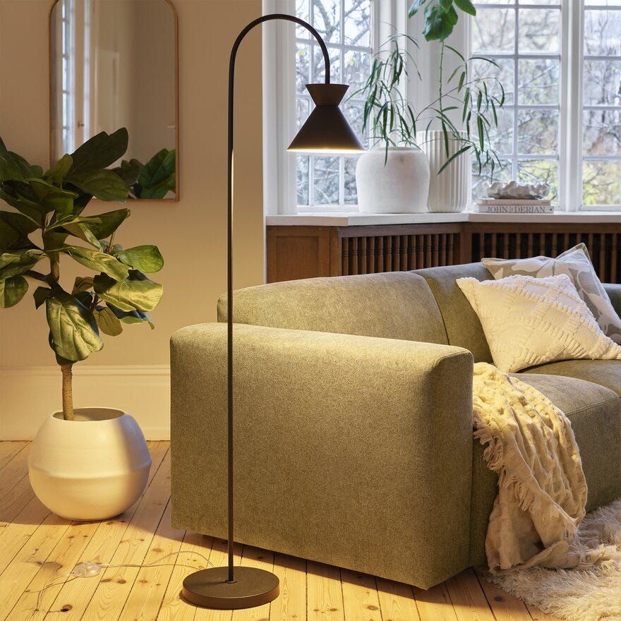 Aneta Lighting CONI Gulvlampe H162 cm i Svart