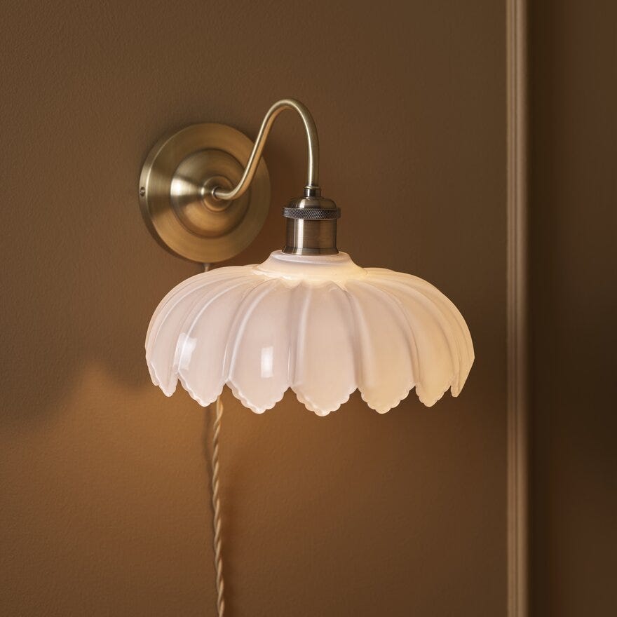 Aneta Lighting SOFIA Vegglampe H24.5 cm i Gull