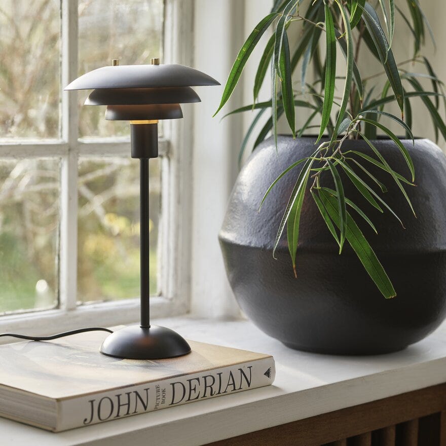 Aneta Lighting VALENCIA Bordlampe H37 cm i Svart
