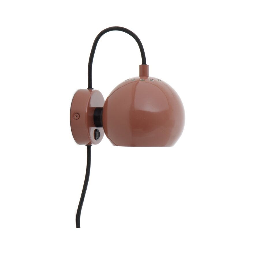 Frandsen BALL Vegglampe Ø12 cm i Rød