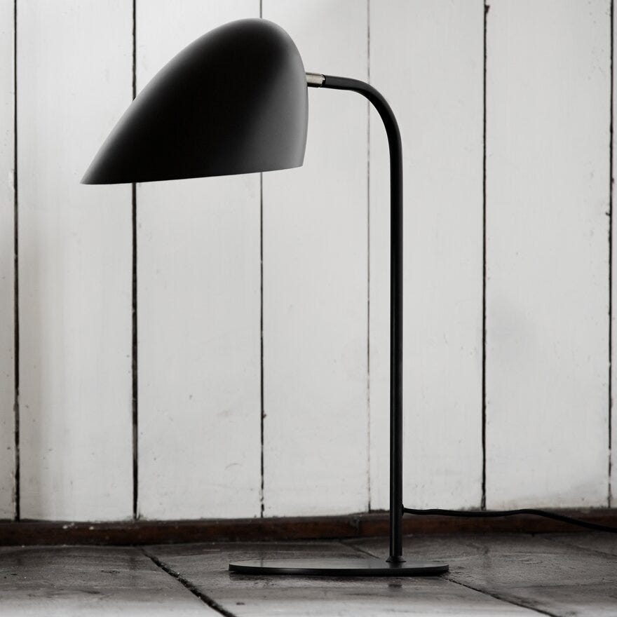 Frandsen HITCHCOCK Bordlampe H50 cm i Svart