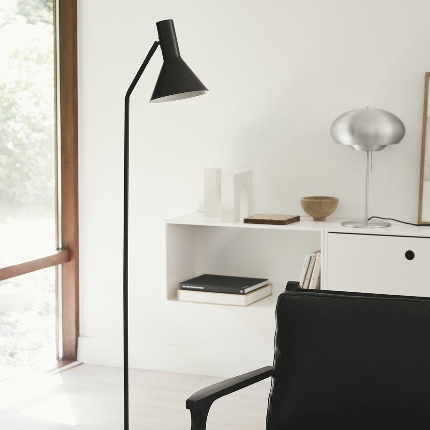 Frandsen LYSS Gulvlampe H150 cm i Svart