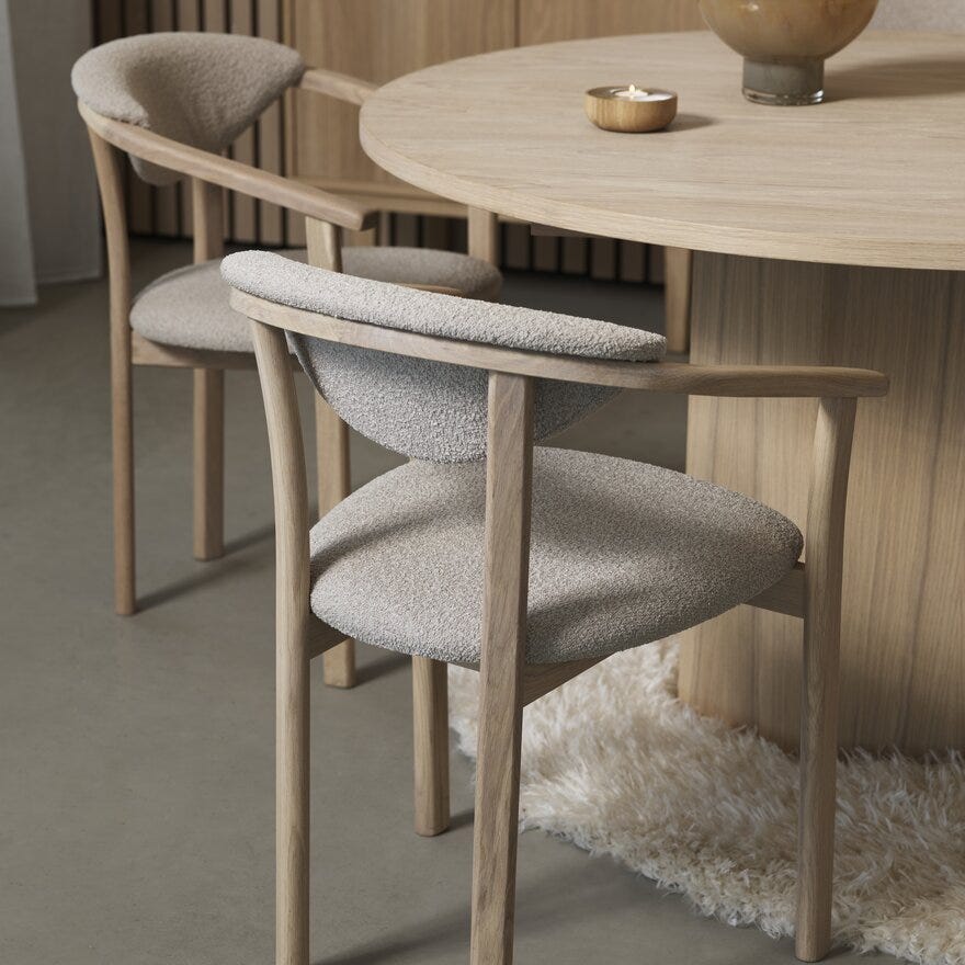 GITTE Spisestol med armlene i Beige/natur