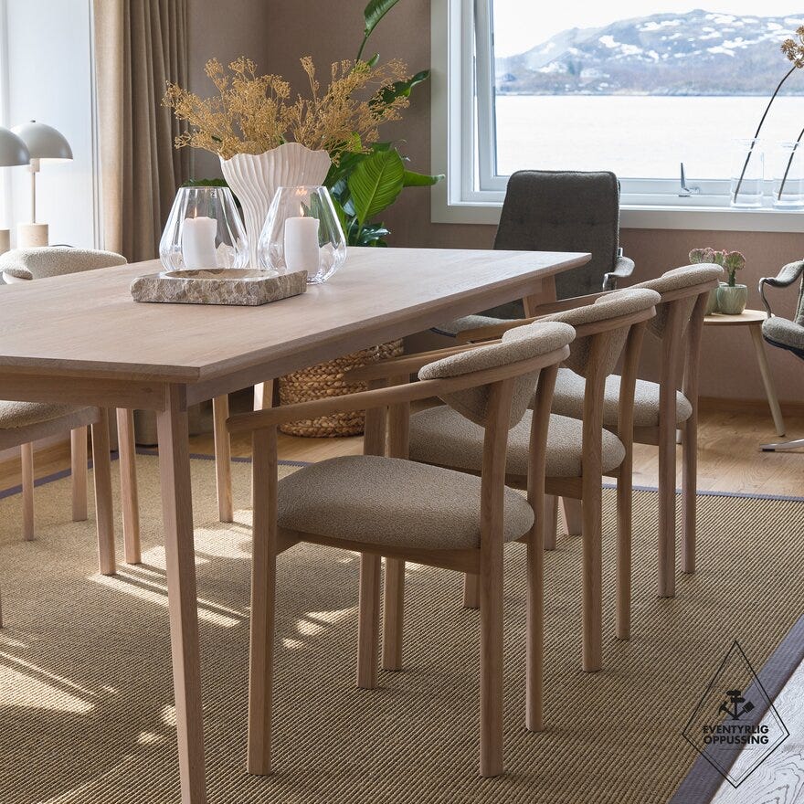 GITTE Spisestol med armlene i Beige/natur