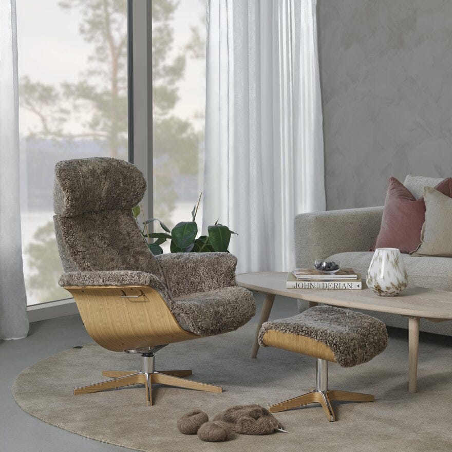 Conform TIMEOUT Fotskammel i Beige/natur designet av Jahn Aamodt