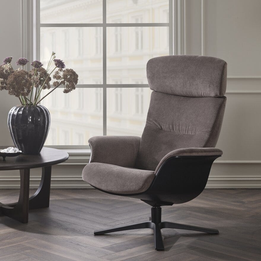 Conform TIMEOUT Hvilestol i Brun designet av Jahn Aamodt