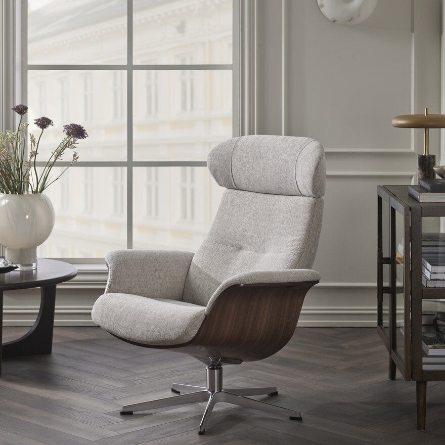 Conform TIMEOUT Hvilestol i Beige/natur designet av Jahn Aamodt