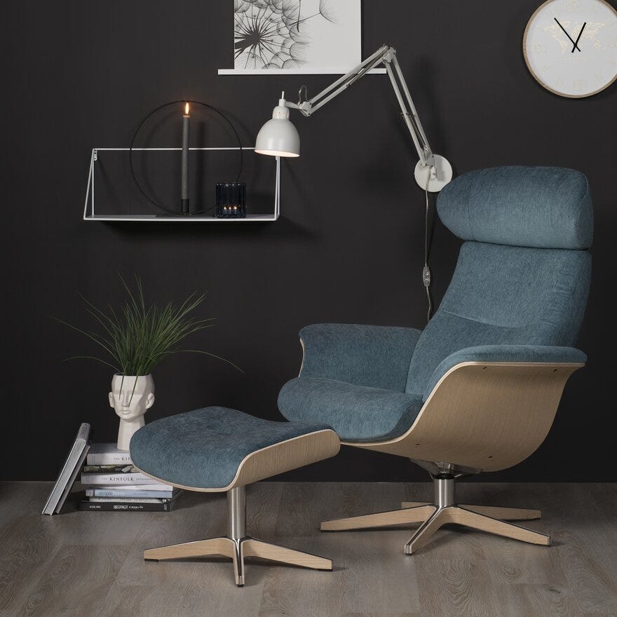 Conform TIMEOUT Hvilestol i Blå designet av Jahn Aamodt