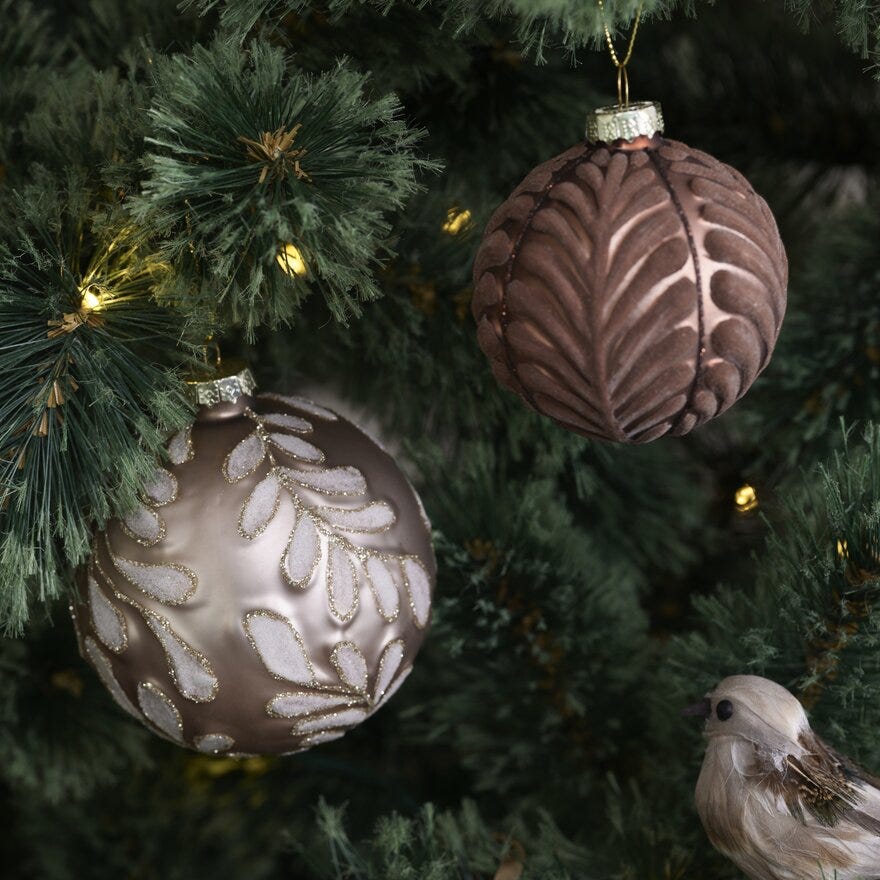 Holmen AMELI Julekule Ø8 cm i Brun
