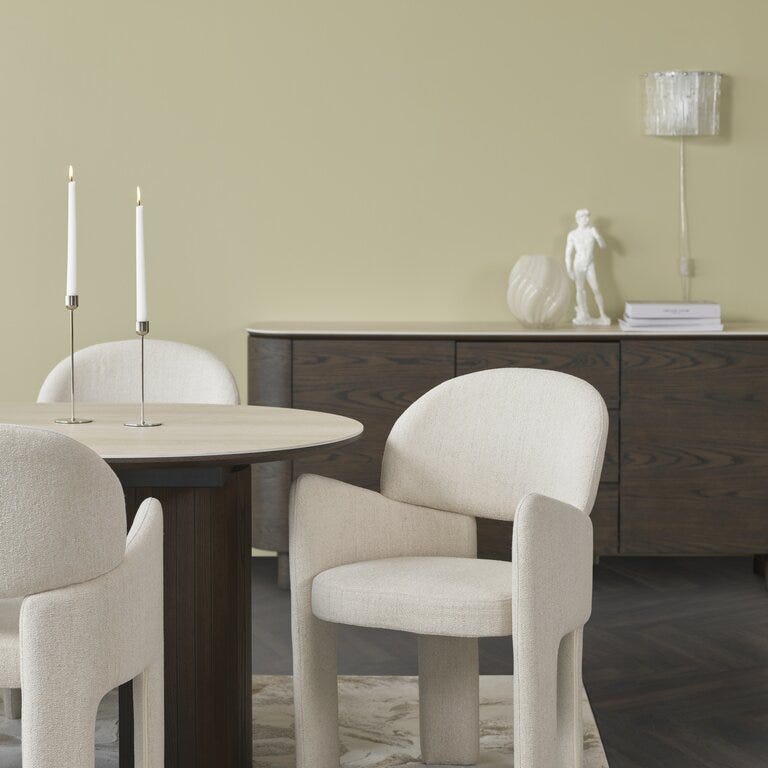 AOLE Spisestol med armlene i Beige/natur