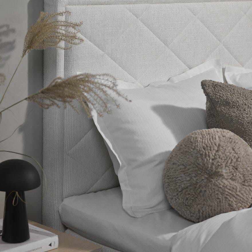 Zen ROMA Sengegavl 181x121 cm i Beige/natur