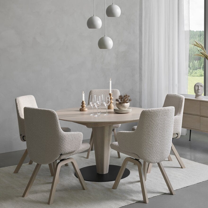 Stressless BORDEAUX Rundt spisebord Ø125 cm i Beige/natur