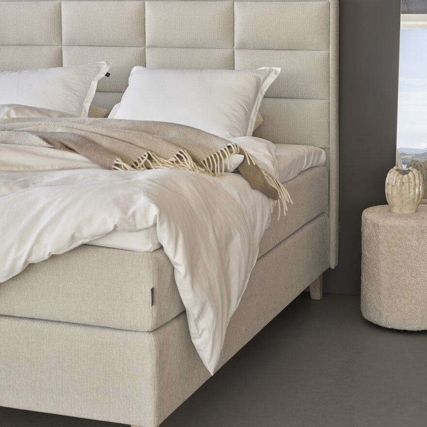 Signature Collection Sleeping HERØY Sengegavl 157x137 cm i Beige/natur