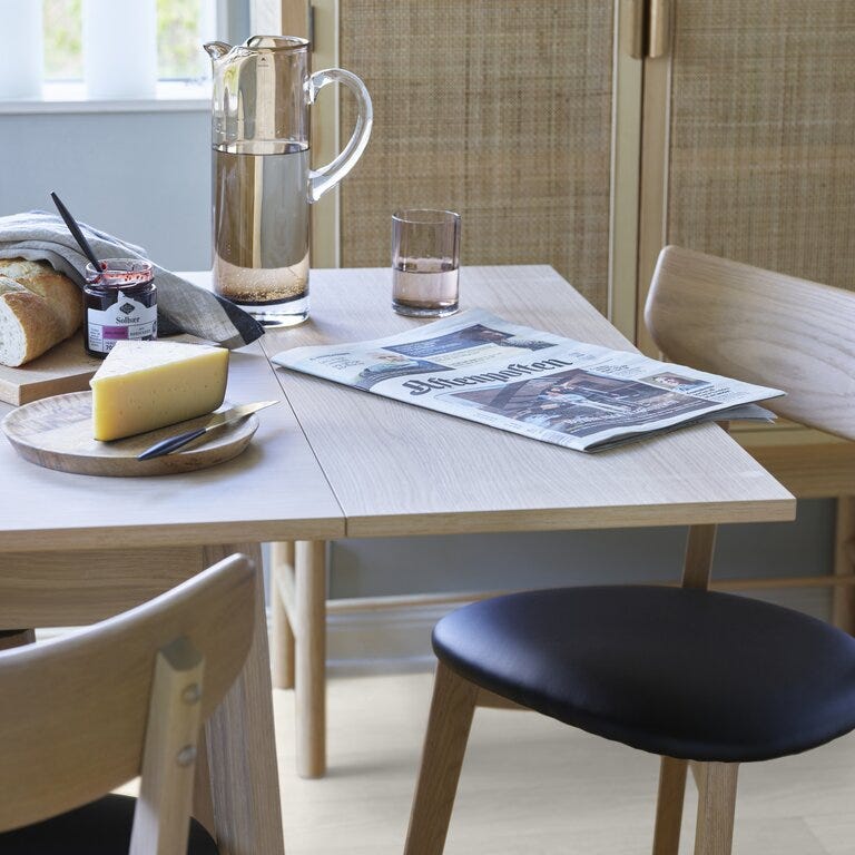 JYLLAND Kjøkkenbord 90x90 cm i Beige/natur