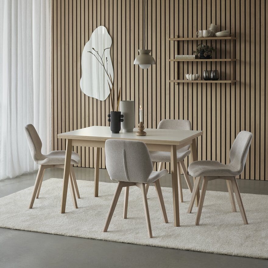EMIL Spisestol i Beige/natur