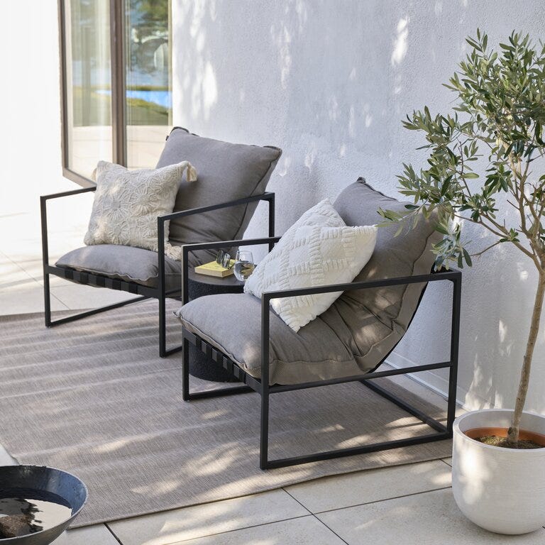 Divano Lounge CORAL Loungestol i Brun designet av Olaf Frelink