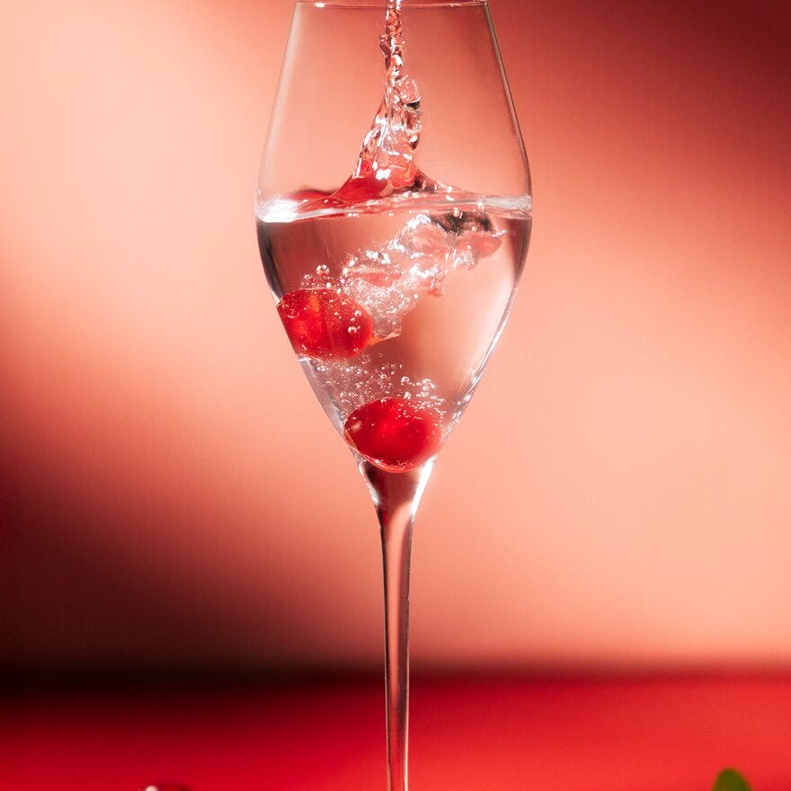 Magnor FRYD Champagneglass 24CL cm i Klar designet av Teresa Bergerud