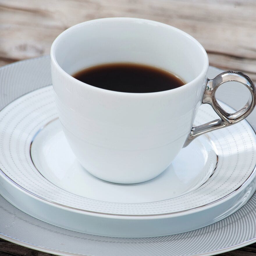 Magnor LERK Kaffekopp CL18 cm i Hvit designet av Halvor Bakke