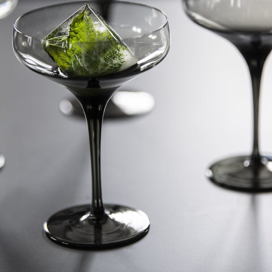 Magnor NOIR Cocktailglass CL55 cm i Grå designet av Halvor Bakke