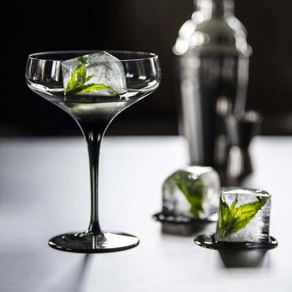 Noir cocktailglass 35CL
