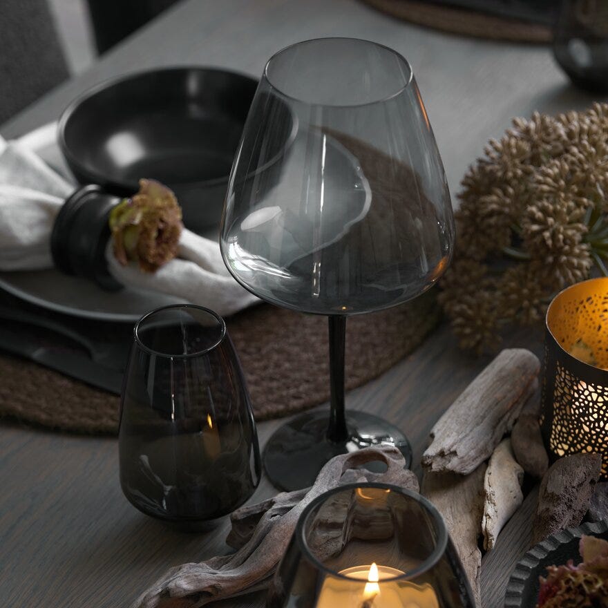 Magnor NOIR XL Vinglass Ø11.5 cm i Grå designet av Halvor Bakke