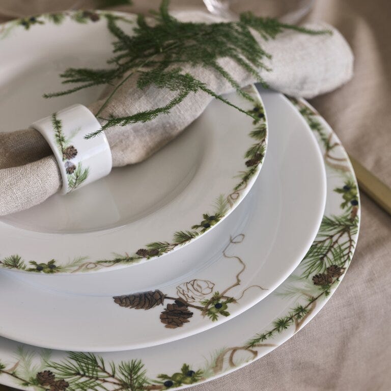 Magnor NOSTALGI Dyp tallerken Ø23 cm i Hvit designet av Halvor Bakke