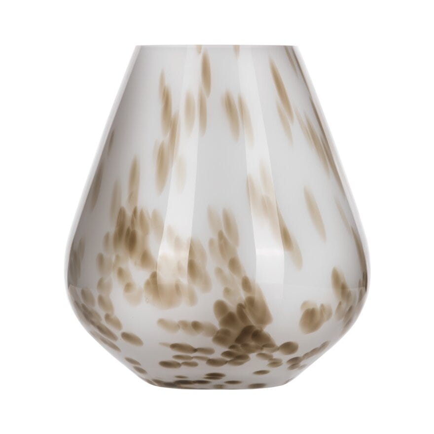Magnor ROCKS VINI FERA Stormlykt H22 cm i Beige/natur designet av Halvor Bakke