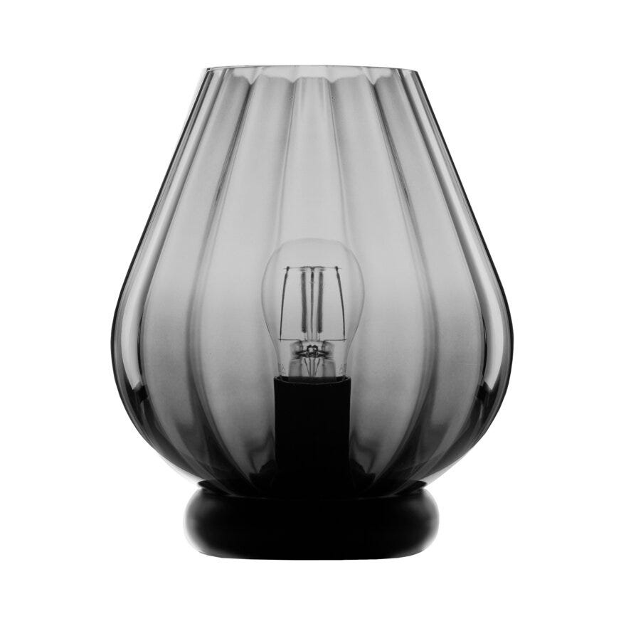 Magnor ROCKS XO Bordlampe H25 cm i Grå designet av Halvor Bakke