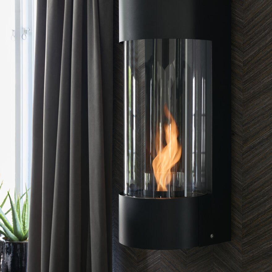 TenderFlame TUBE Peis 30x28 cm i Svart designet av Halvor Bakke
