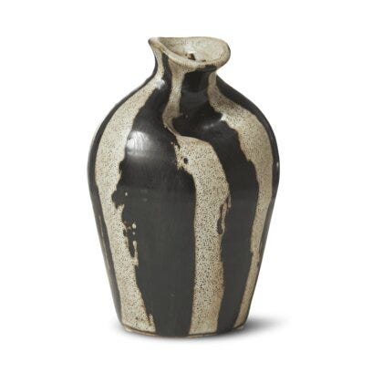 Jakobsdals TULIP Vase H17 cm i Brun designet av Storm Pedersen