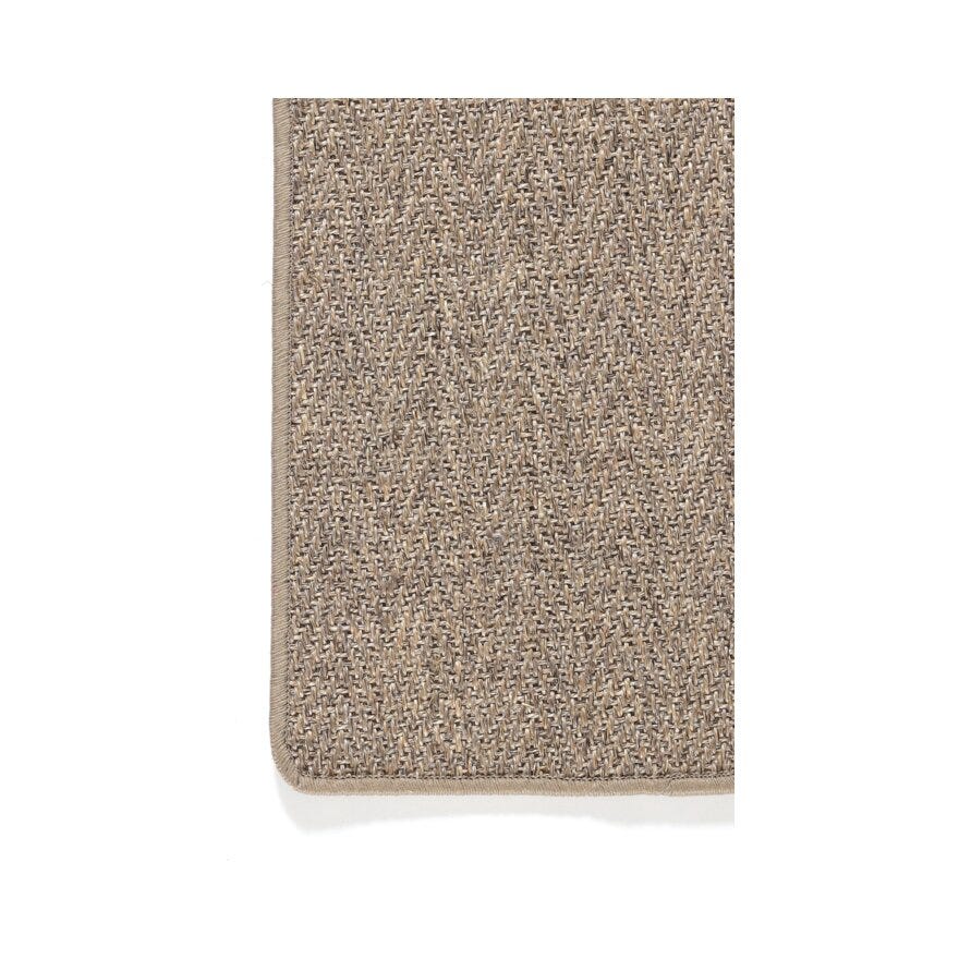 CHEVRON Måltilpasset teppe i Beige/natur