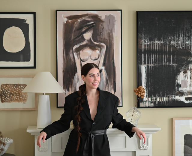 Maren Baxter MADAME Kunsttrykk 60x90 cm i Brun designet av Maren Baxter
