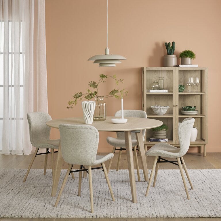 SAGENE Rundt spisebord Ø130 cm i Beige/natur