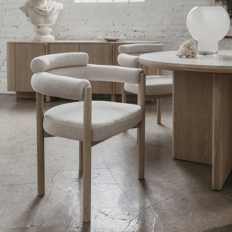 Bohus Exclusive by Storm Storm BARDO Spisestol med armlene i Beige/natur designet av Storm Pedersen