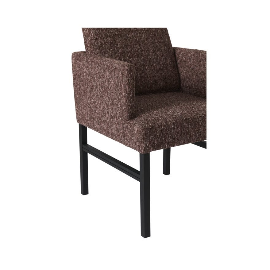 Signature Collection By Halvor Bakke SIGNATURE 1550 Spisestol med armlene i Lilla designet av Halvor Bakke