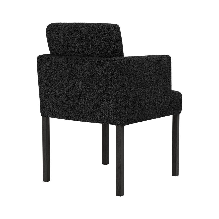 Signature Collection By Halvor Bakke SIGNATURE 1570 Spisestol med armlene i Svart designet av Halvor Bakke