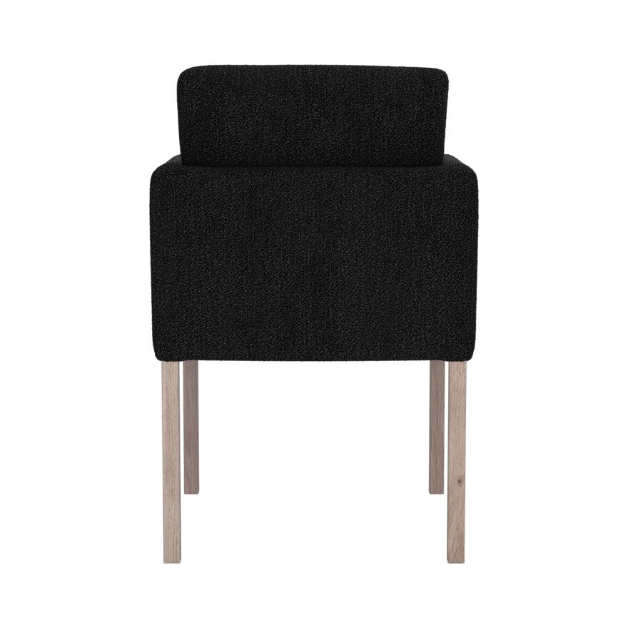 Signature Collection By Halvor Bakke SIGNATURE 1570 Spisestol med armlene i Svart designet av Halvor Bakke