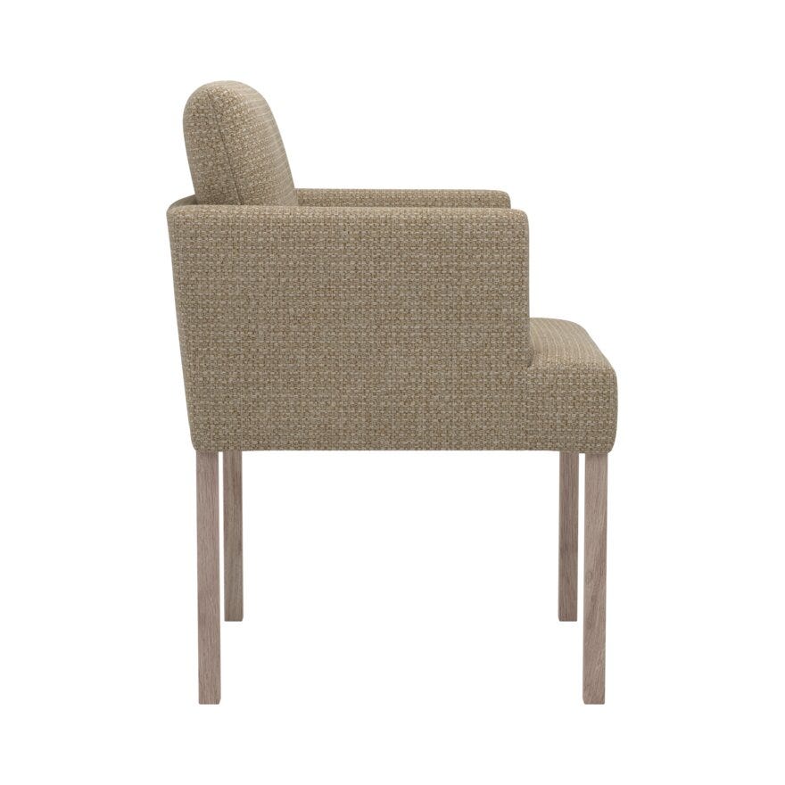 Signature Collection By Halvor Bakke SIGNATURE 1570 Spisestol med armlene i Beige/natur designet av Halvor Bakke