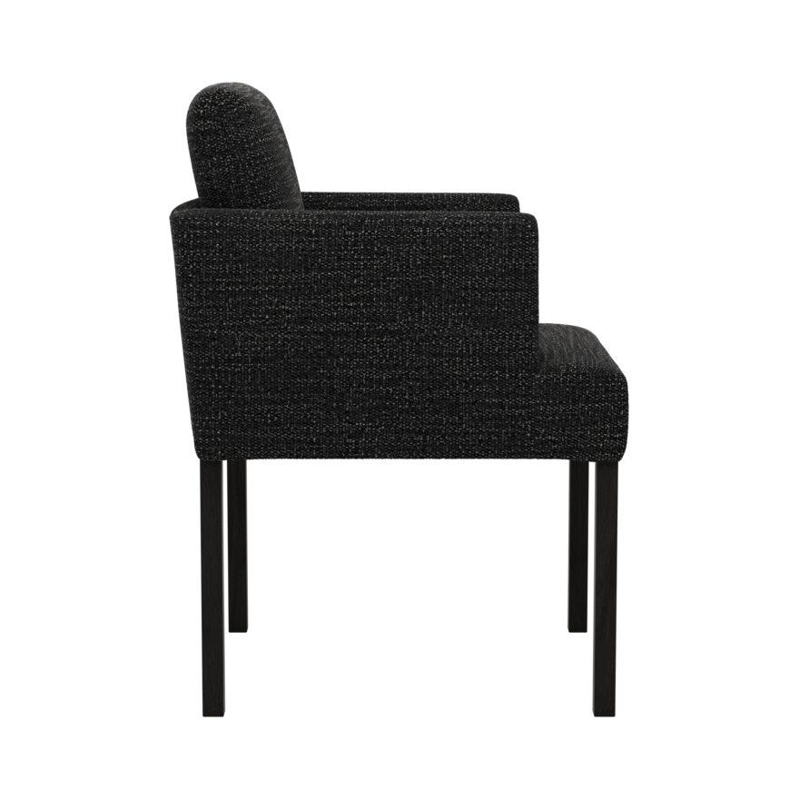 Signature Collection By Halvor Bakke SIGNATURE 1570 Spisestol med armlene i Svart designet av Halvor Bakke