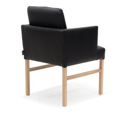 Signature Collection By Halvor Bakke svart barstol