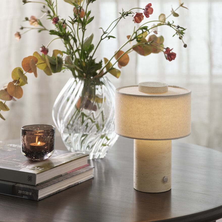 Sindig BARESI Bordlampe oppladbar Ø15 cm i Beige/natur