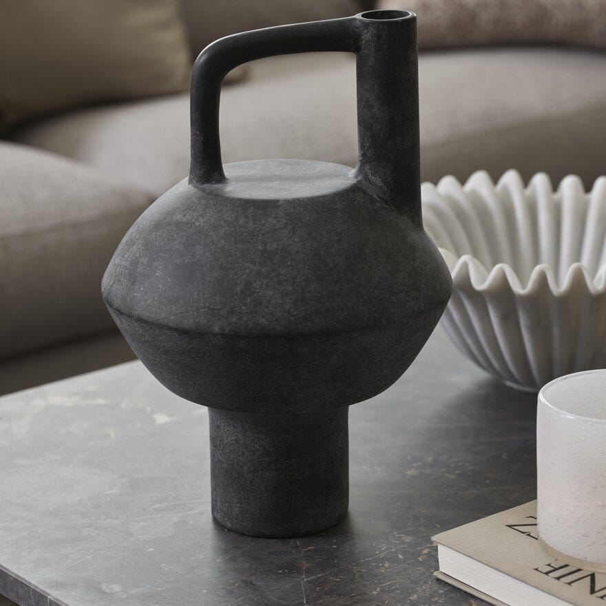 Sindig CANOS Vase H35 cm i Svart
