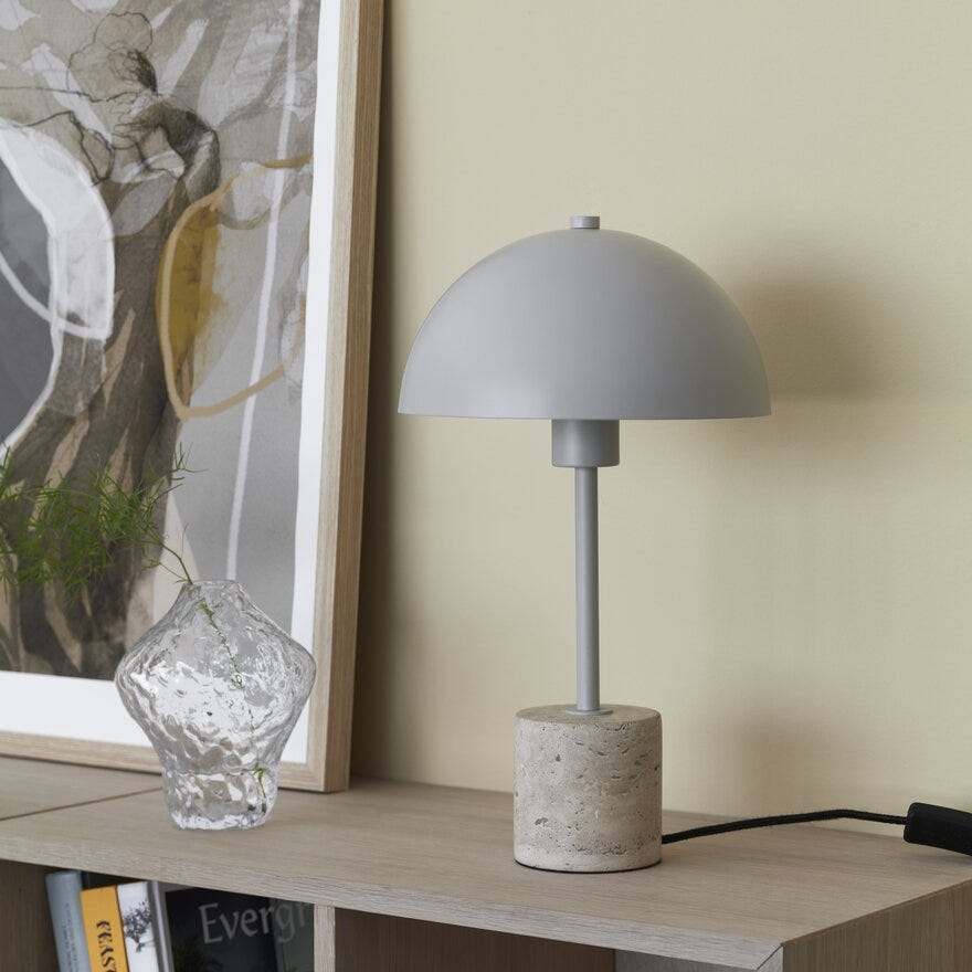 Sindig CETA Bordlampe H43 cm i Beige/natur