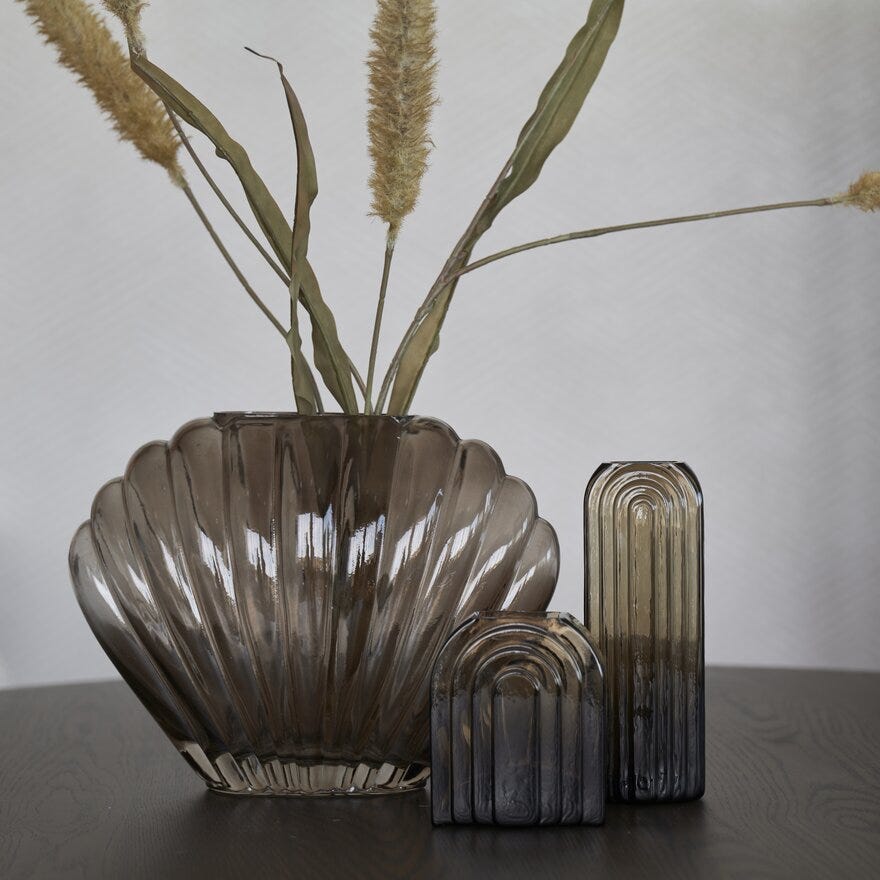 BELLA Vase H20 cm i Brun
