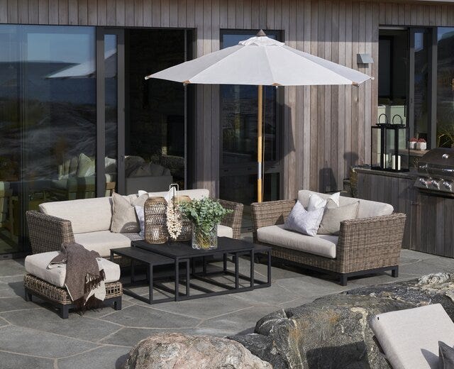 Signature Collection By Halvor Bakke GARDEN 3 seter Tett flett i Beige/natur designet av Halvor Bakke