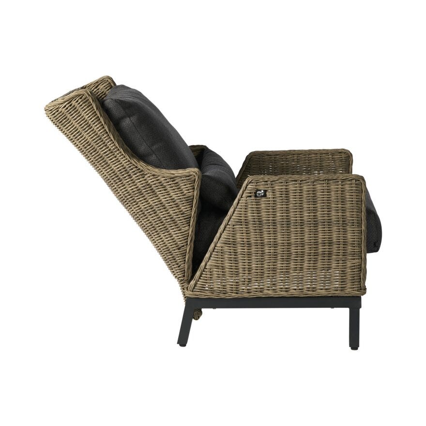 Signature Collection By Halvor Bakke GARDEN Loungestol i Beige/natur designet av Halvor Bakke