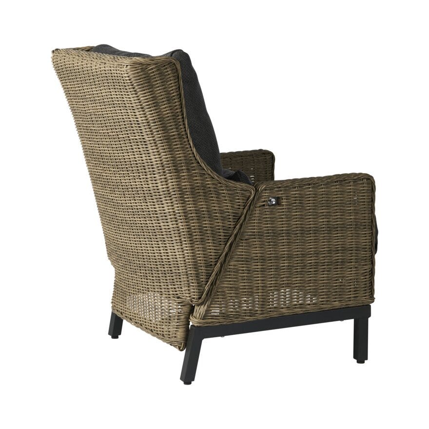 Signature Collection By Halvor Bakke GARDEN Loungestol i Beige/natur designet av Halvor Bakke