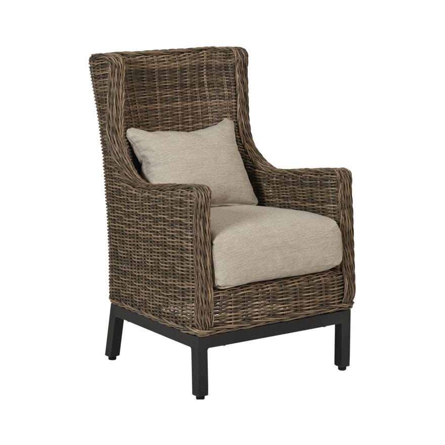 Signature Collection By Halvor Bakke GARDEN Spisestol med armlene i Beige/natur designet av Halvor Bakke