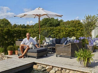 Signature Collection By Halvor Bakke GARDEN 3 seter Tett flett i Beige/natur designet av Halvor Bakke