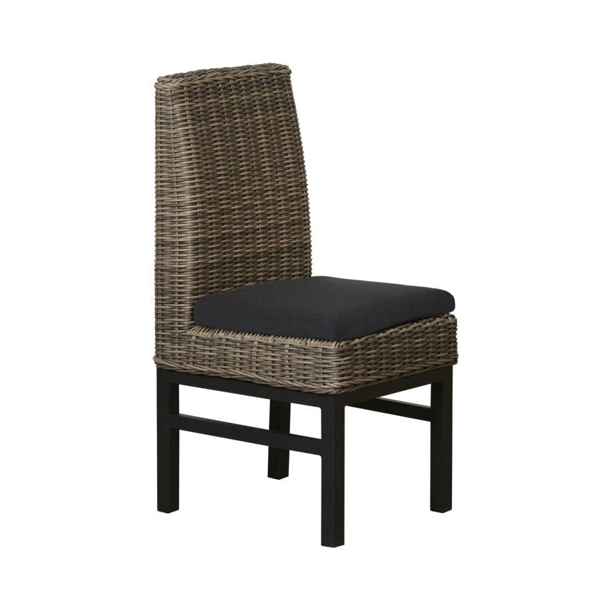 Signature Collection By Halvor Bakke GARDEN Spisestol Tett flett i Beige/natur